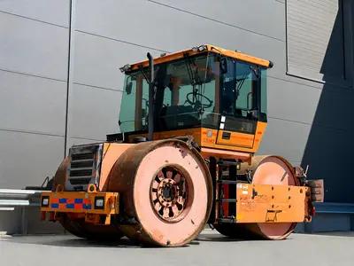 Статический каток DYNAPAC CS142 Б/У с доставкой в Оренбург