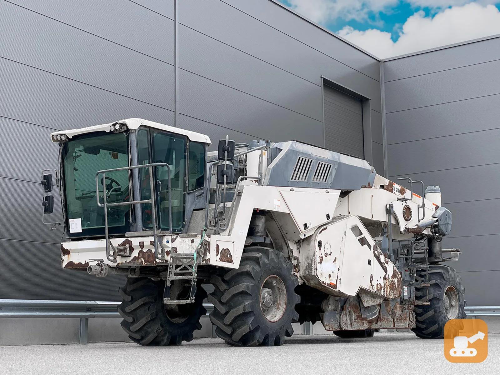 Ресайклер Wirtgen WR 240i Б/У с доставкой в Новосибирск