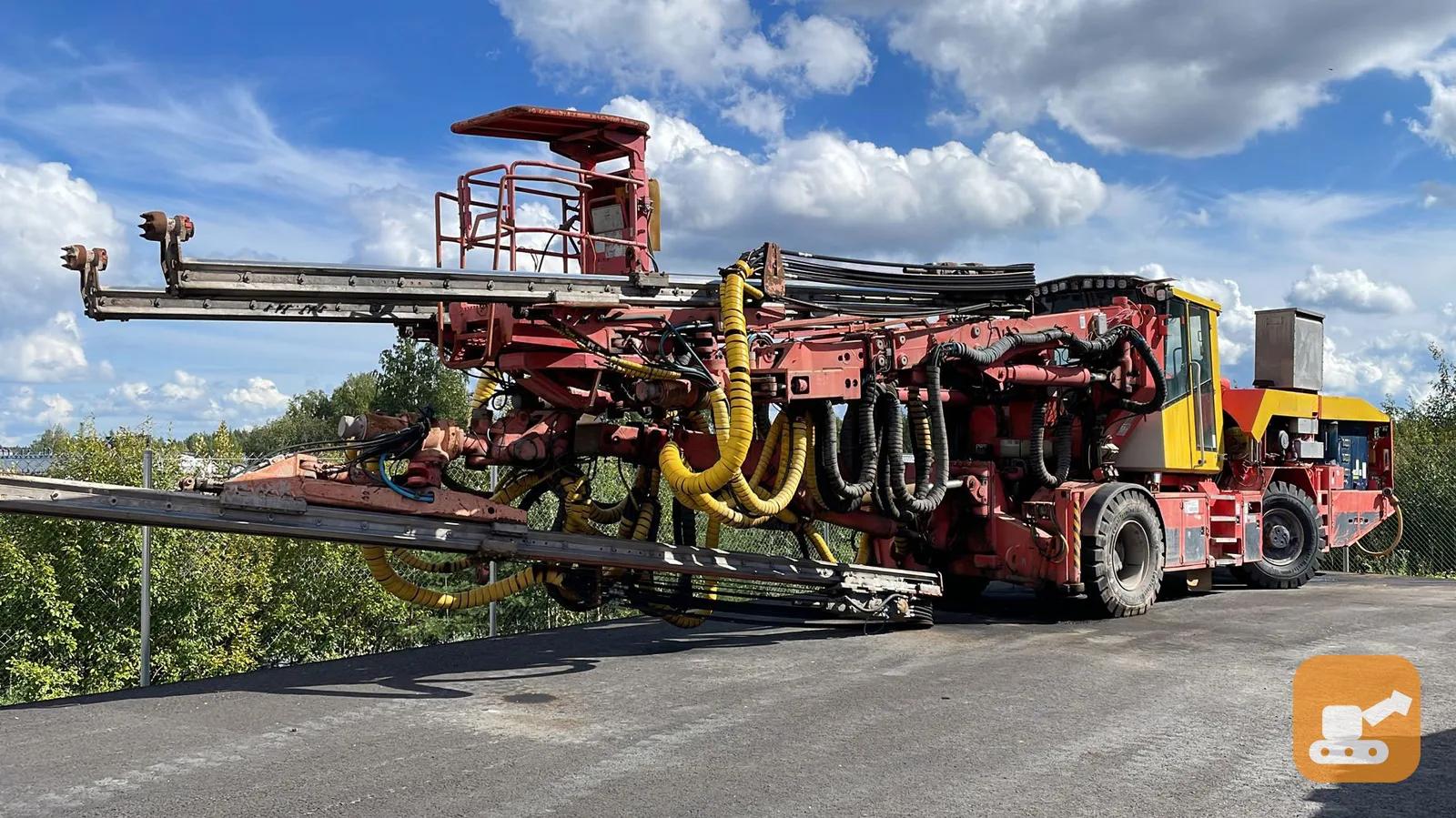 Тоннельный буровой комплекс Sandvik DT1130i Б/У с доставкой в Ростов-на-Дону