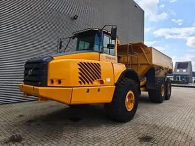 Сочленённый карьерный самосвал Volvo A35E Б/У с доставкой в Якутск