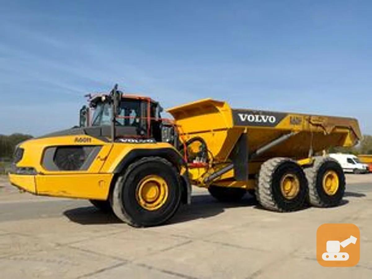 Сочленённый карьерный самосвал Volvo A60H Б/У с доставкой в Читу