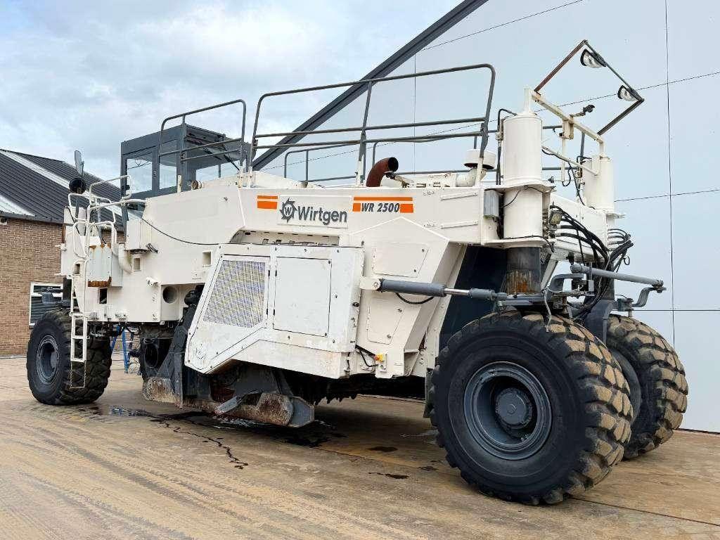 Аренда ресайклера Wirtgen WR 2500 S — фото 2