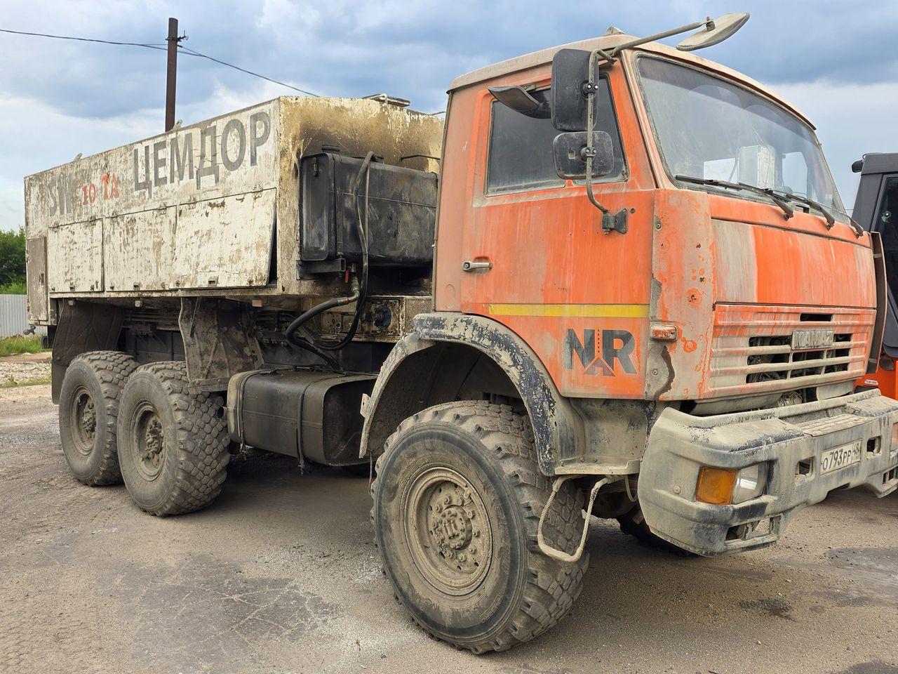 Аренда распределителя вяжущего Streumaster 11 и 16 м³ на MAN и КамАЗ