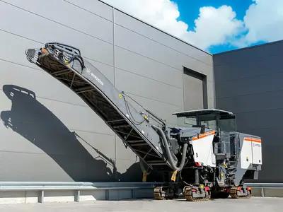 Дорожная фреза Wirtgen W 210 FI Б/У с доставкой в Кемерово
